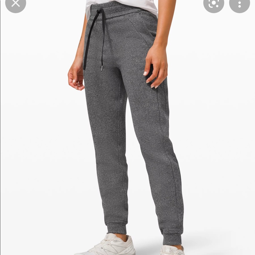 Lululemon Scuba High Rise Jogger “28